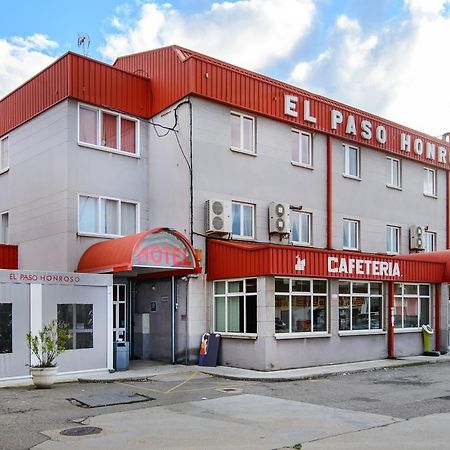 Hotel El Paso Honroso Hospital de Órbigo Exteriör bild