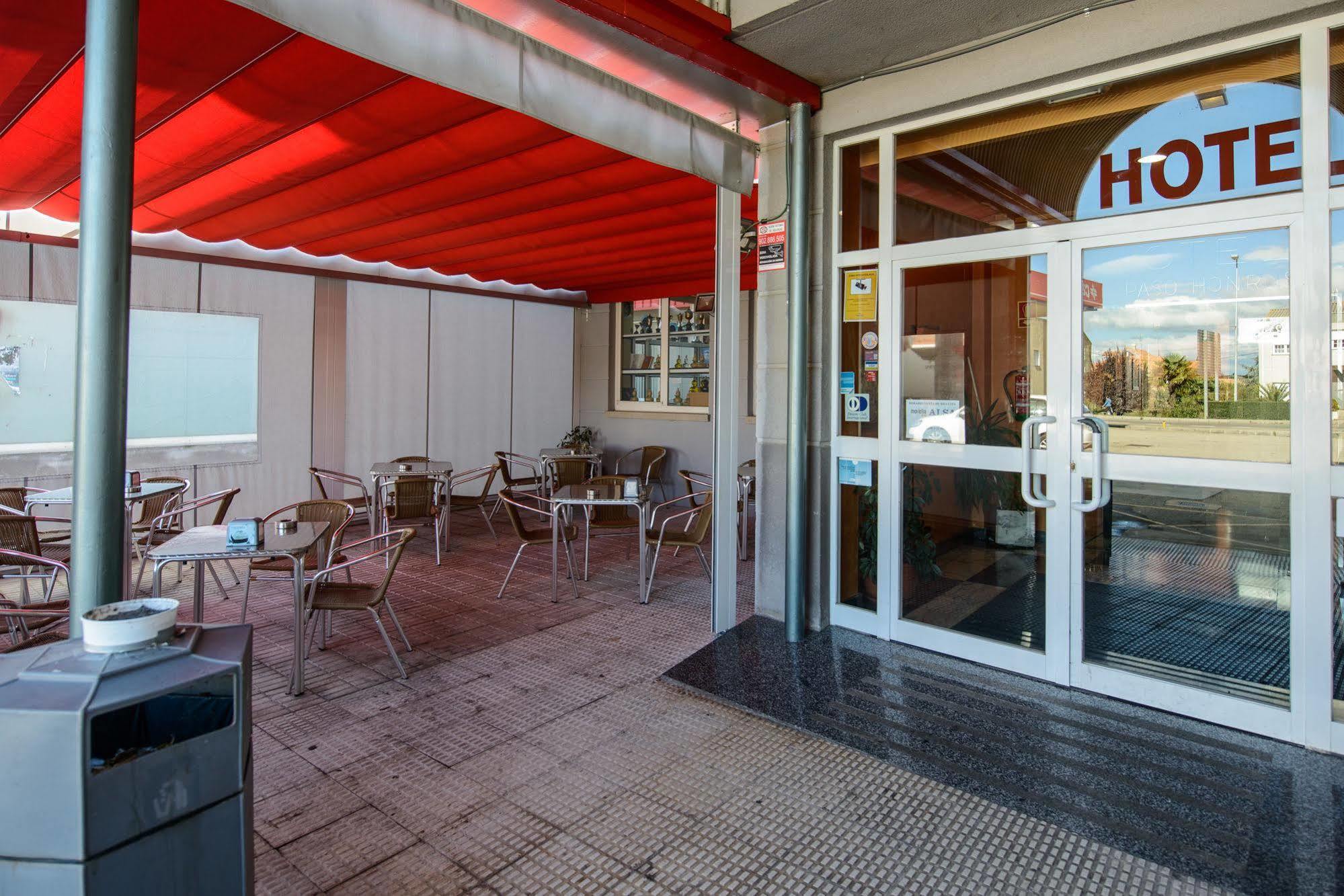 Hotel El Paso Honroso Hospital de Órbigo Exteriör bild